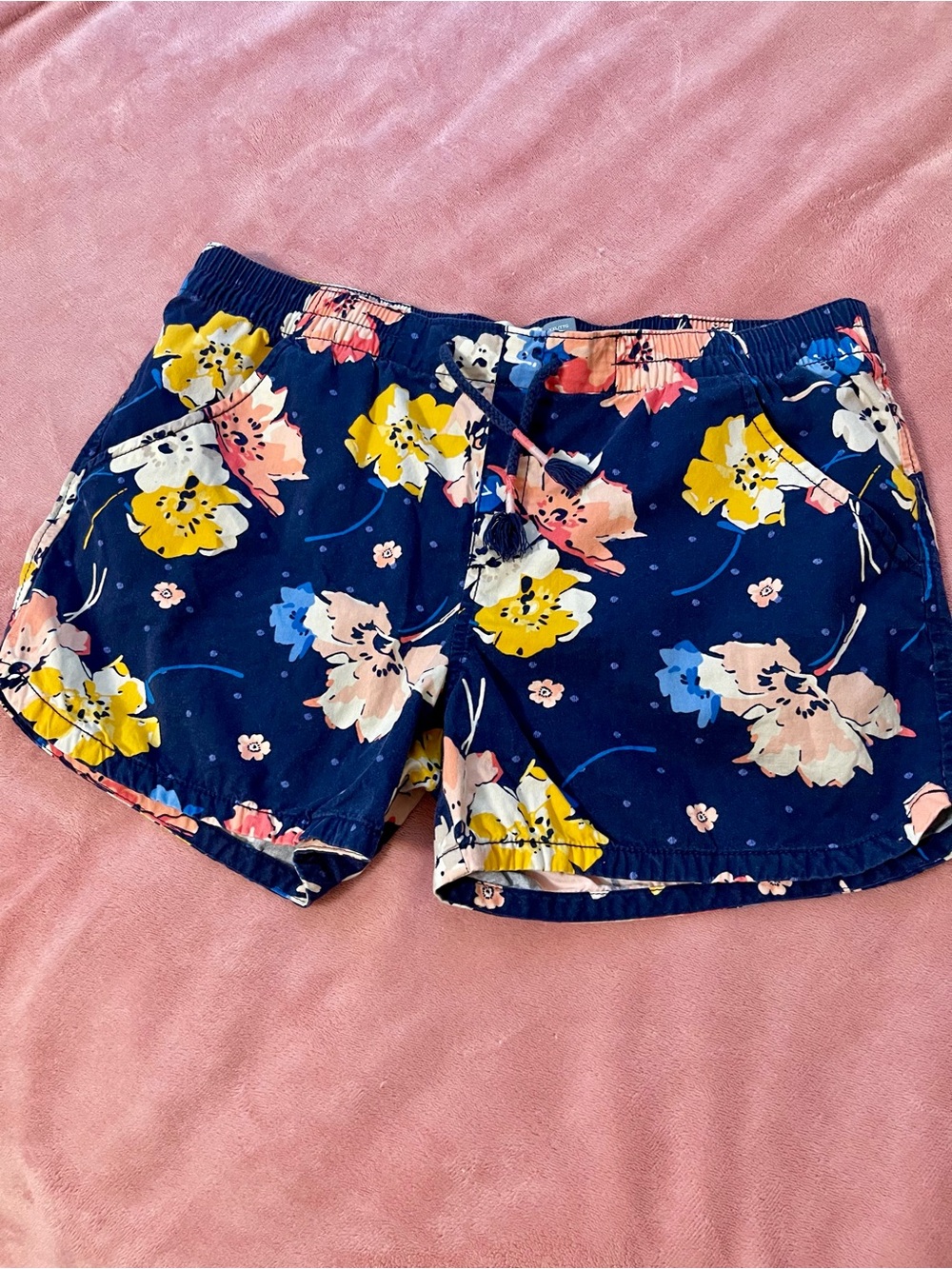 Old Navy Navy Floral Drawstring Athletic Shorts